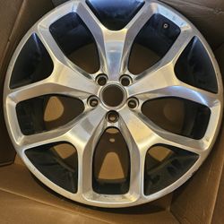 Dodge Challenger Stock Wheel