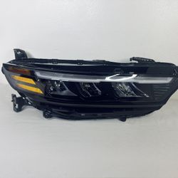 2023 - 2025 HONDA CIVIC RH PASSENGER SIDE HEADLIGHT OEM
