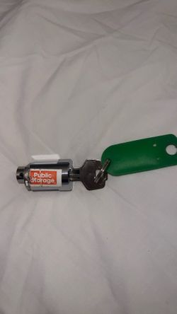 Public Storage lock and key