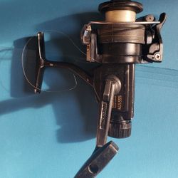 Daiwa AGS 555 Spinning Reel 