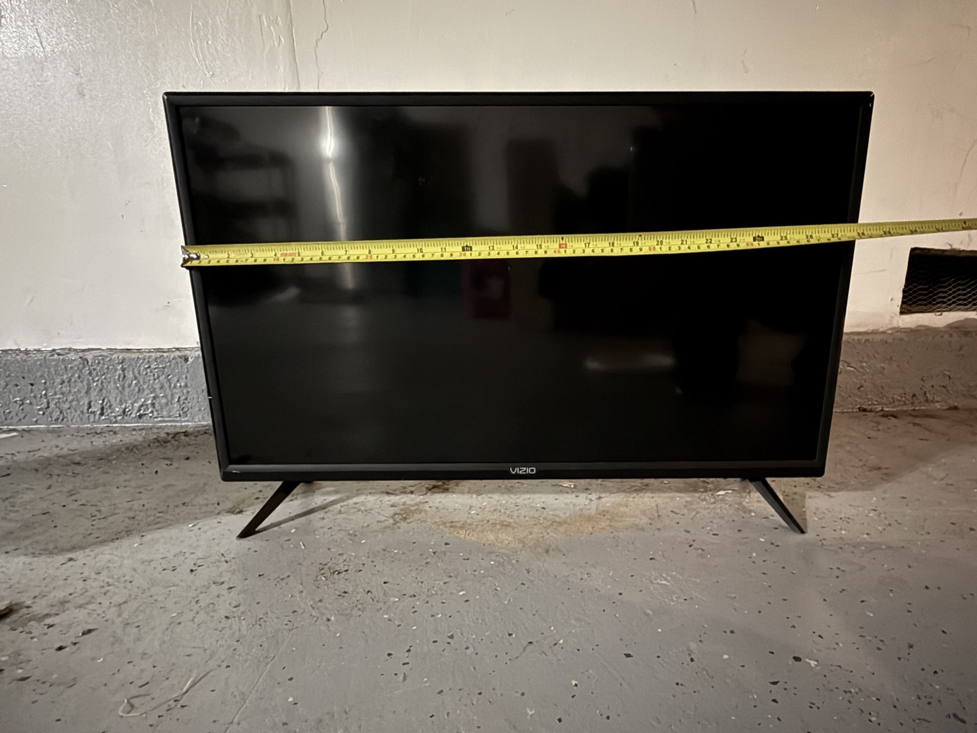 32” Vizio Tv 