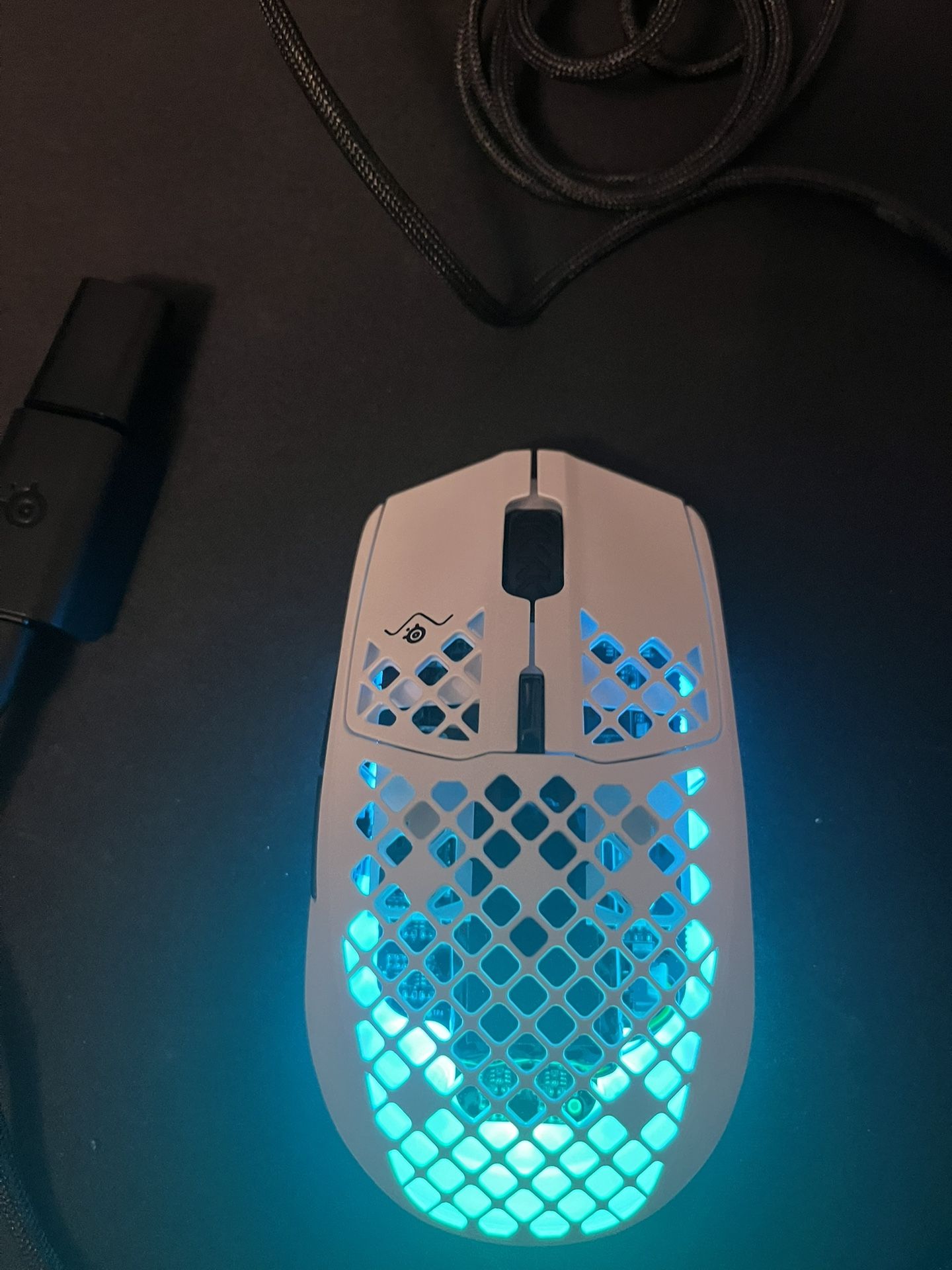 Steelseries Aerox 4 Super Light Honeycomb Wireless