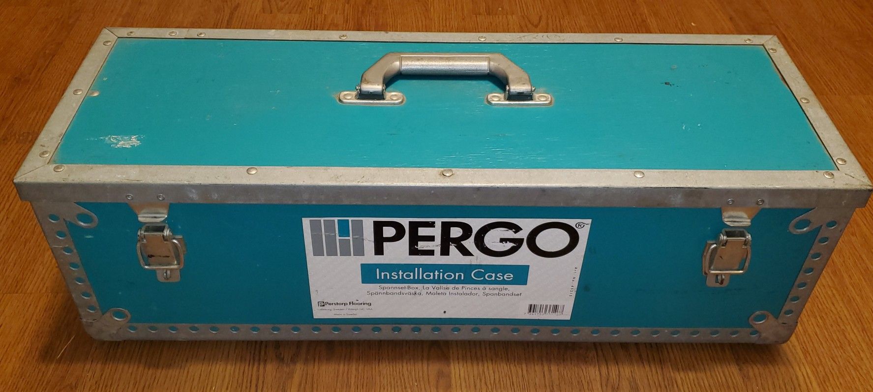 Pergo Installation Case