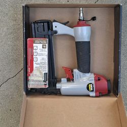Central Pneumatic 18 Gauge 2 In 1 Air Nailer/Stapler