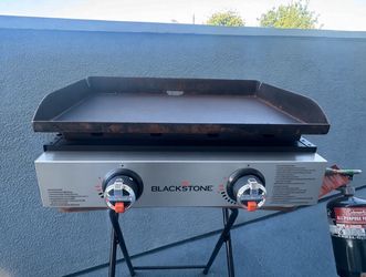 Blackstone 2-Burner Portable Tabletop Griddle