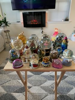 Snow Globes 
