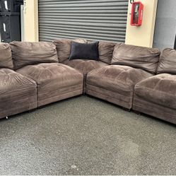 Sectional Couch 