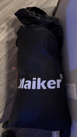 Maiker Waterproof Rooftop Cargo Carrier Bag for Car Roof - New