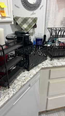Beautiful set of wrought iron decore all vintage