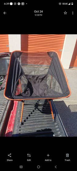 (1) Foldable Camping / Fishing Chair