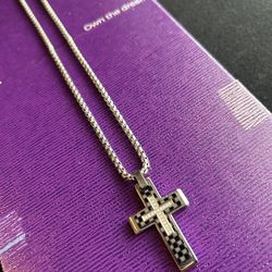 Mens cross chain