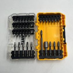 Dewalt 36 Piece Impact Ready Drill Screwdriver Bits Set New, Missing Two Bits