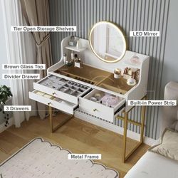Makeup Vanity Desk with Mirror and Lights, Glass Top Vanity Desk with 3 Drawers & 2 Storage Shelves, Bedroom Dressing Table with Power Outlet, 3 Light