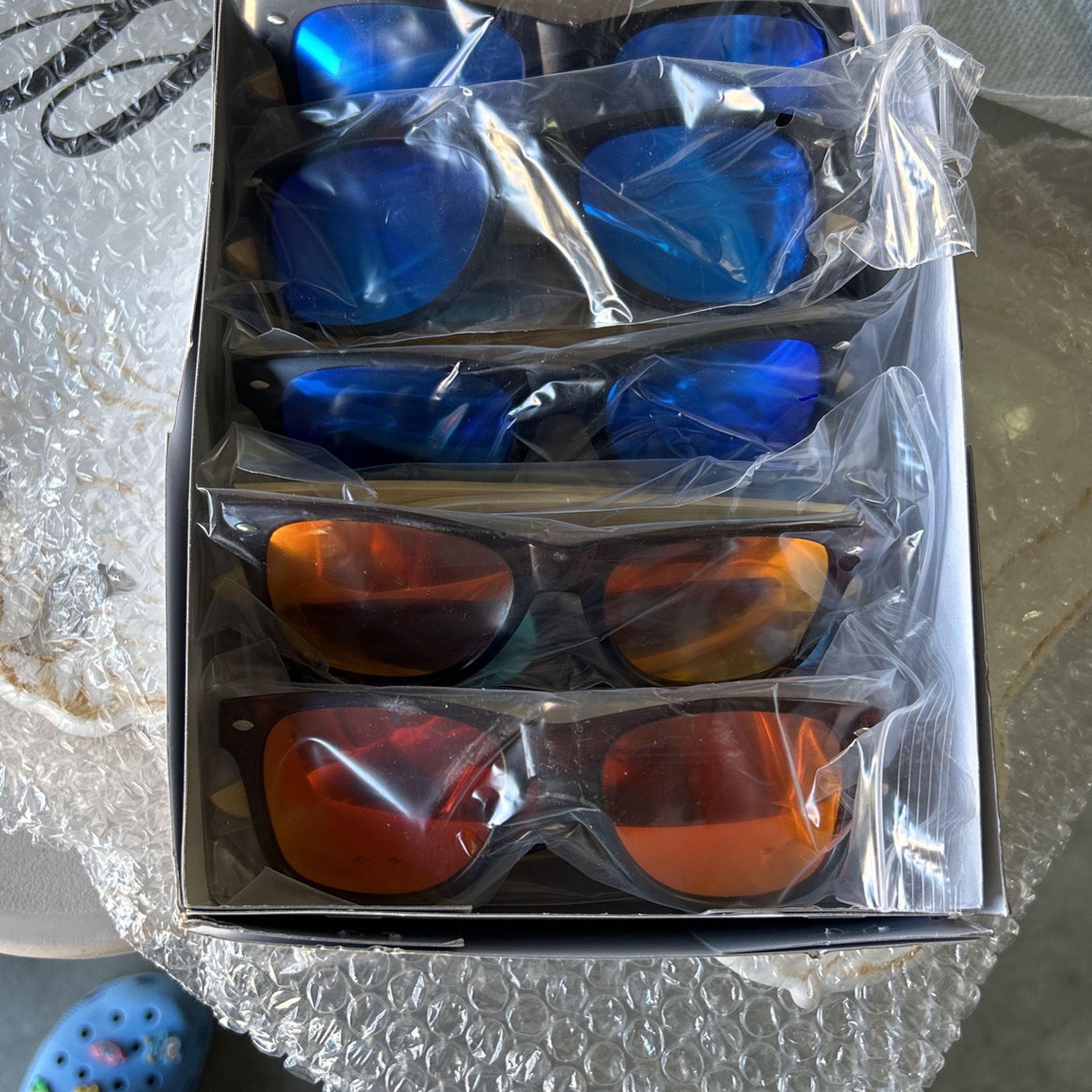 New Sunglasses different colors For Adults
