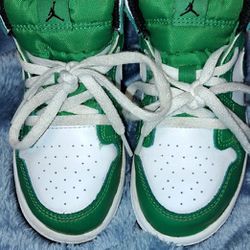 Nike Air Jordan 1 Retro Mid Lucky Green White Black 10C kids 