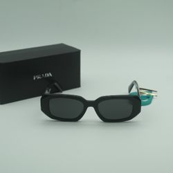 Prada Sunglasses PR 17WS 1AB5S0 Black gray Woman
