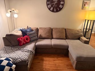 Sectional couch