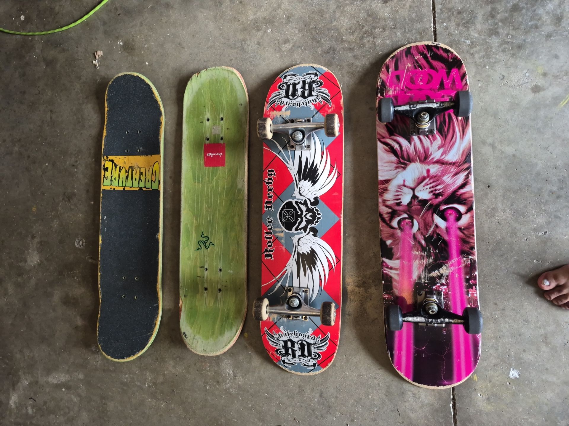Skate board