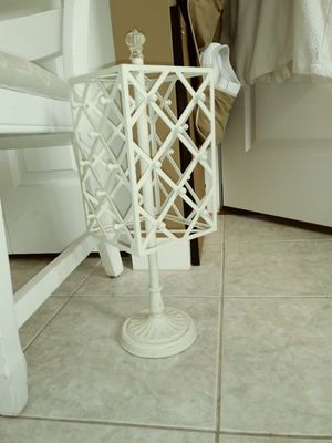 New And Used Necklace Holder For Sale In Palm Beach Gardens Fl