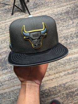 New Era  Bulls Gamma 11 Hat 