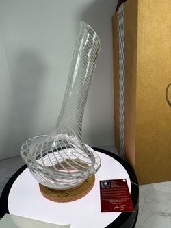 Gorgeous Rare Art glass wine decanter, specifically labeled in the certificate as the "WHIRLWIND" Wine Decanter (Bianco) by Xavier Zamarripa. Product