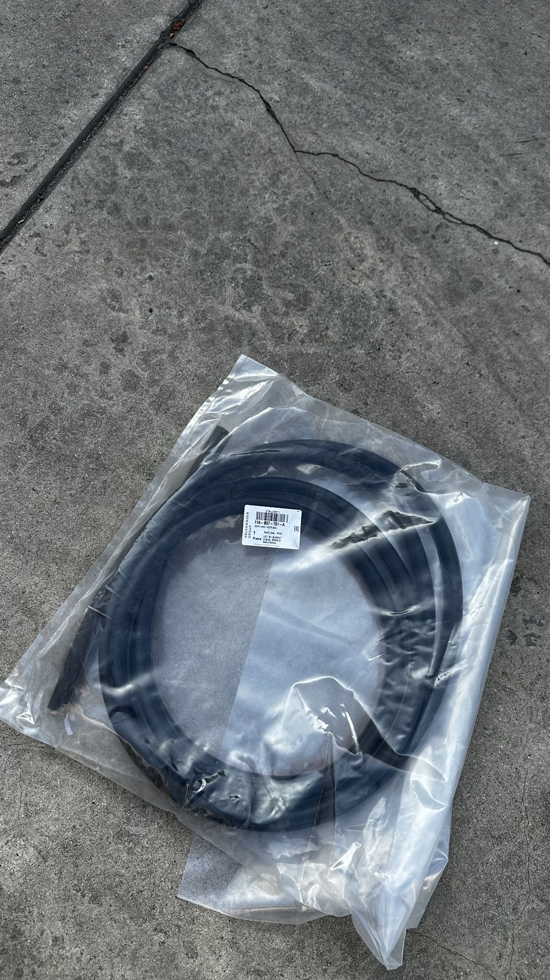 Genuine Audi Door Seal / Weather-Strip P/N: 11A-837-701-A (NEW)