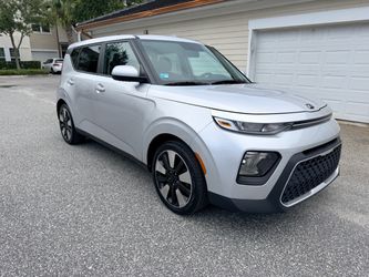 2021 Kia Soul Hatchback – Silver