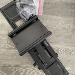 Pillarmount TV Mount