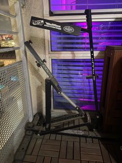 Louisville Slugger BlackFlame Ultimate Pitching Machine