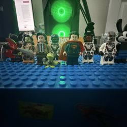 Minifigs For Sale
