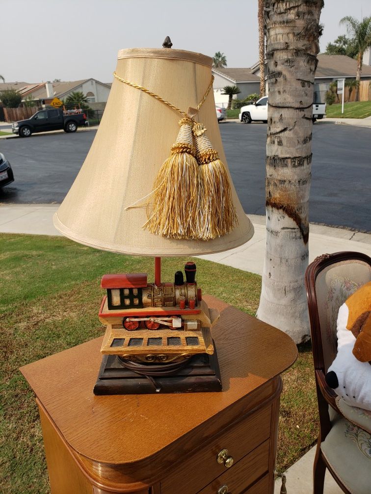 Train lamp