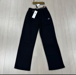 Alo Yoga Black uncuffed sweats all sizes
