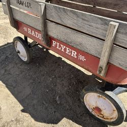 Radio flyer