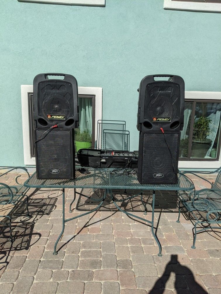 DJ