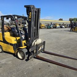Yale GLC100VX Forklift With Rotator Attachment 