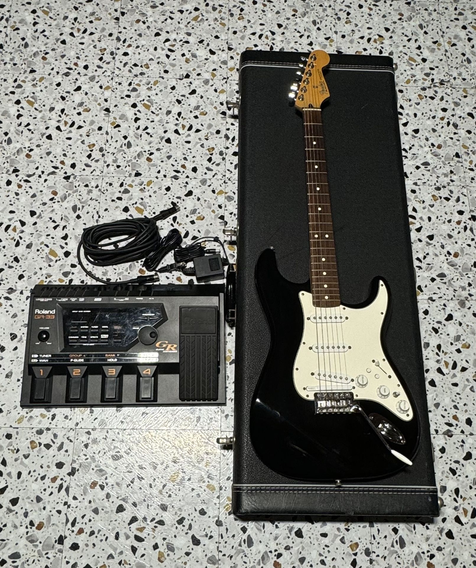 2001 MIM Roland Ready Fender Stratocaster And Roland gR33
