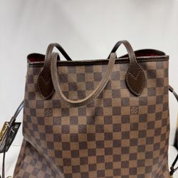 Louis Vuitton Hand bag