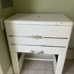 Vintage Ironrite Ironer