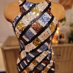 Chelsea & Violet Sz S Sequin Dress Open Back