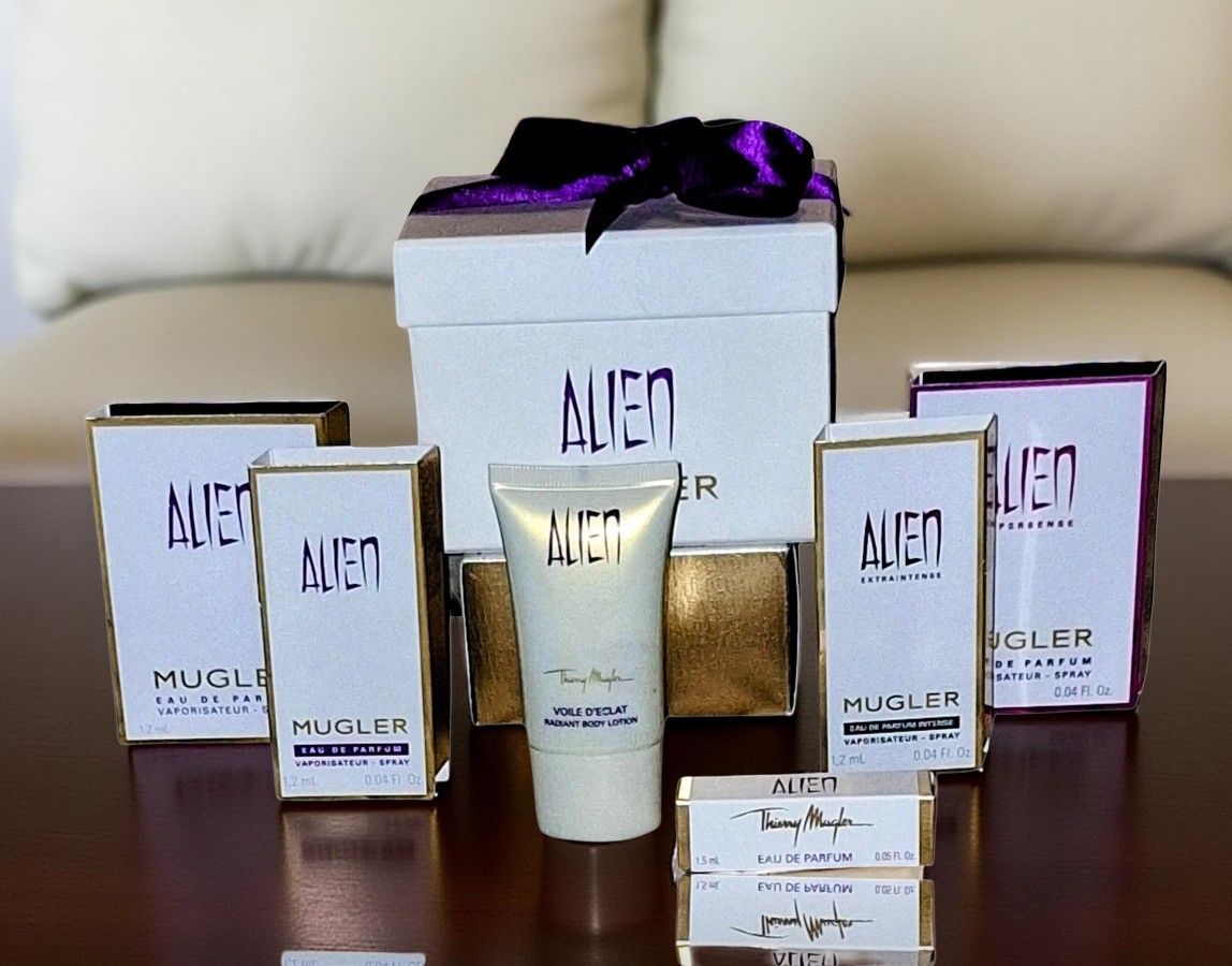 Alien Gift Set Perfect For Christmas 