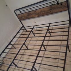 Beutiful King Size Bed Frame