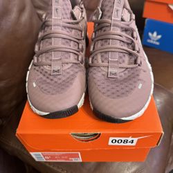 Nike Free Metcon 5 "Smokey Muave" sneakers