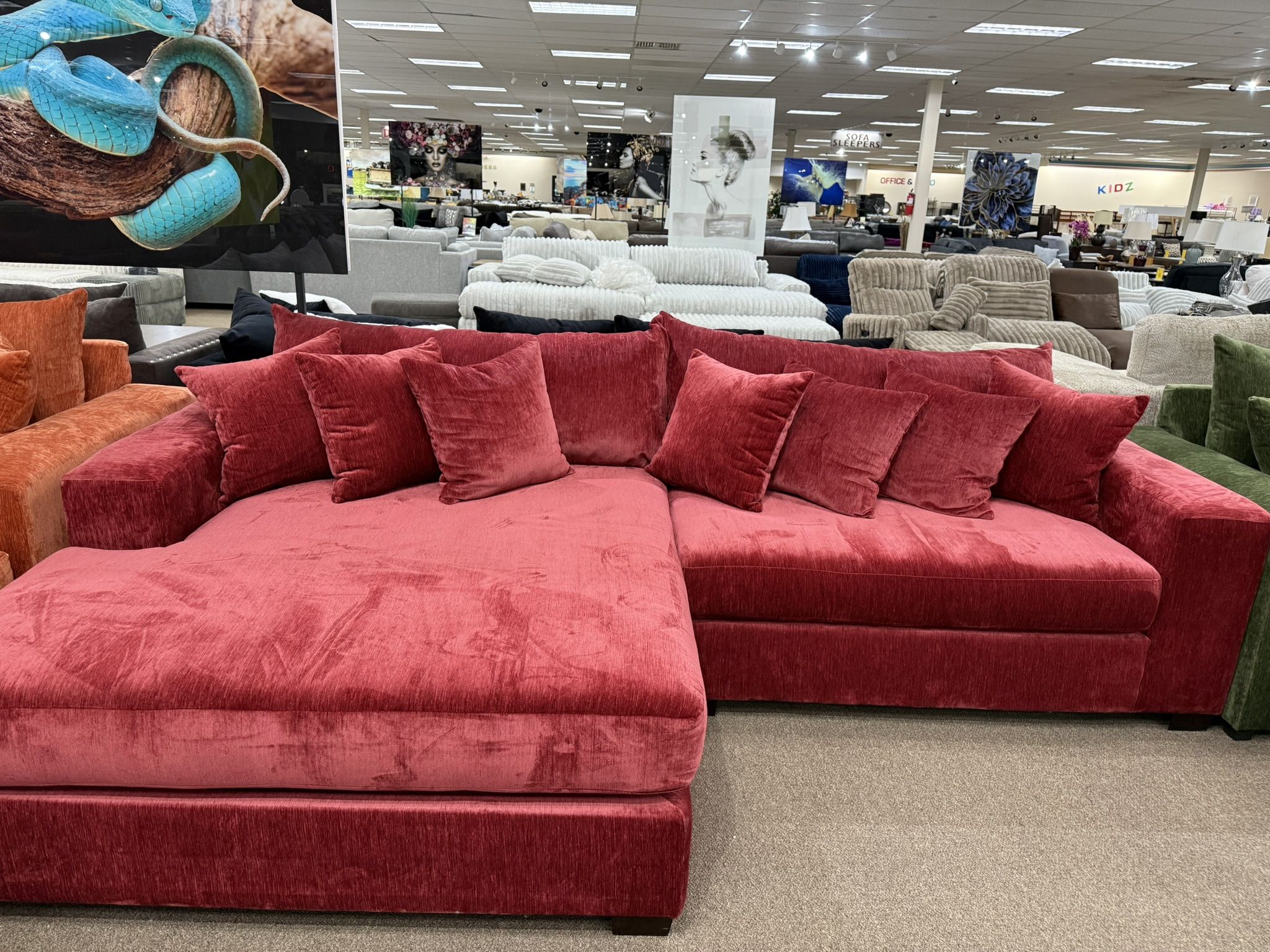 Beautiful Red Couch ¡ Great Deal Only $10 Down !