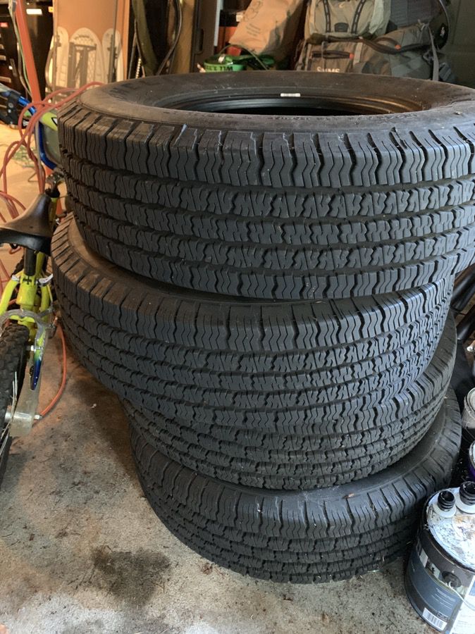 Michelin X Radial LT - set of 4 LT 245/75 R16 Tires