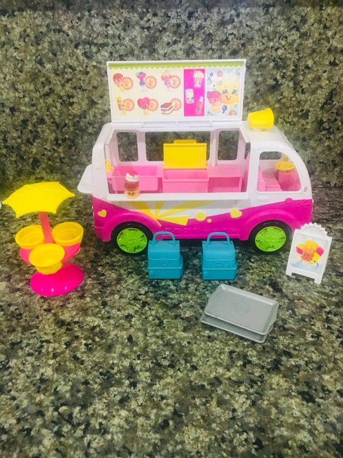 Shopkins