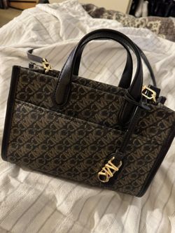 Michael Kors Cross Body Purse