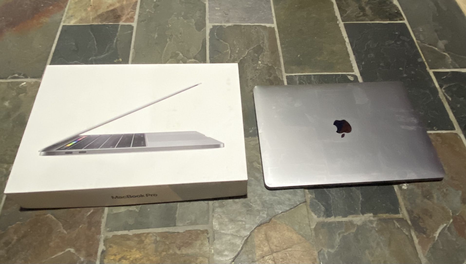 2019 Apple MacBook Pro 13.3” 8GB/256 SSD Laptop W/Original Box