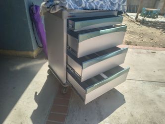 Capsa tools box tools cart aluminum..H..44..W..33..D..22