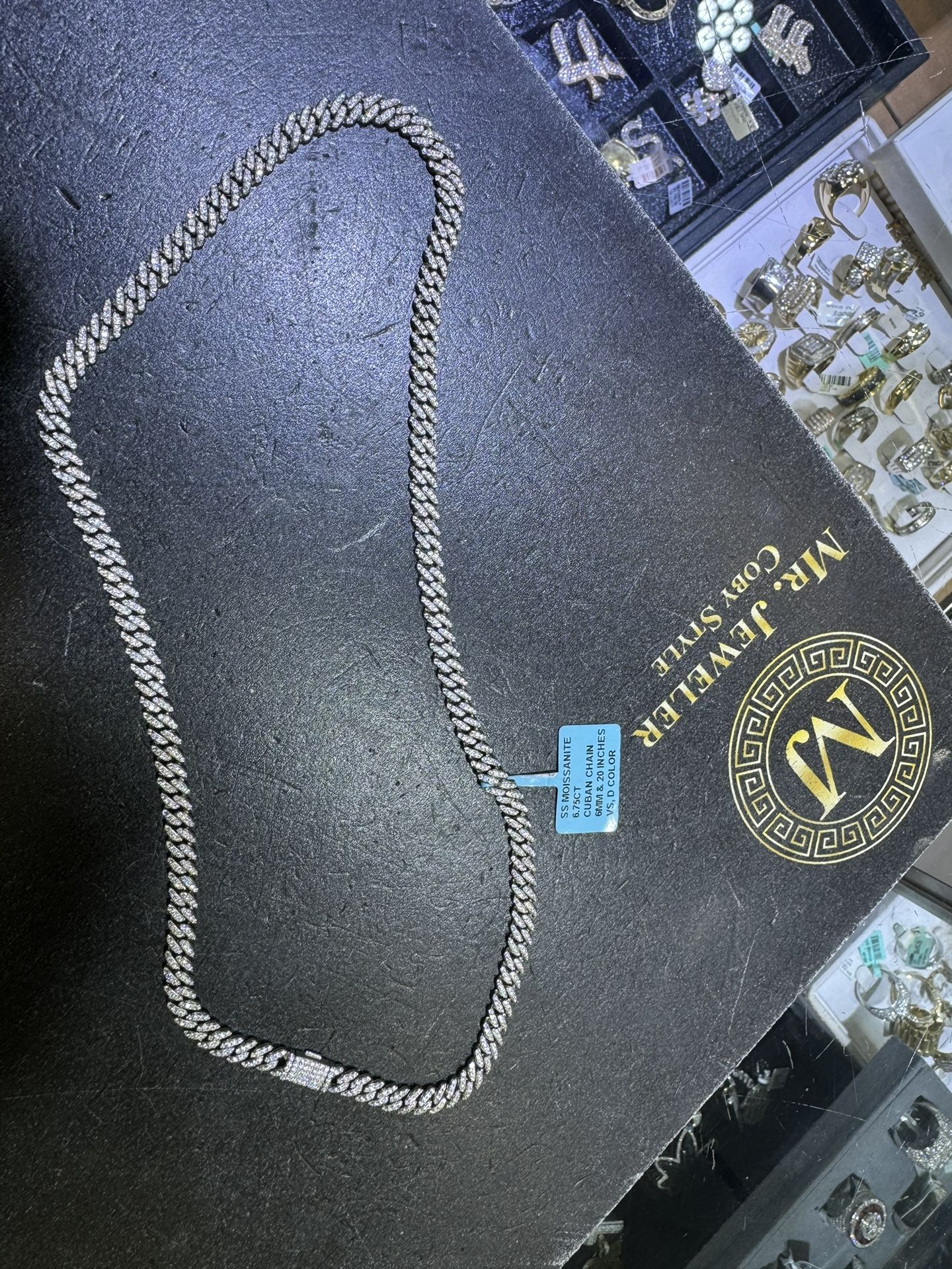 Cuban Bust down Chain