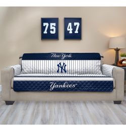 2 New York Yankees Couch Cover